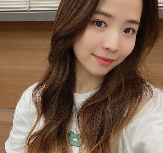 Niziuマヤの両親や祖父など家族構成プロフィール 出身は石川県で高校は 韓国ドラマ K Pop情報